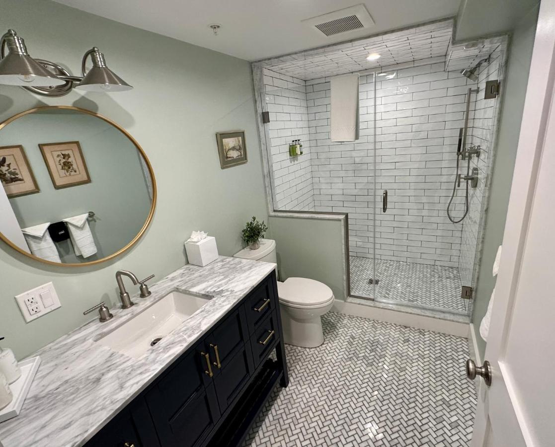 فيلا Prime Location! Renovated House! 6 Bed4 Bath نيوبورت المظهر الخارجي الصورة