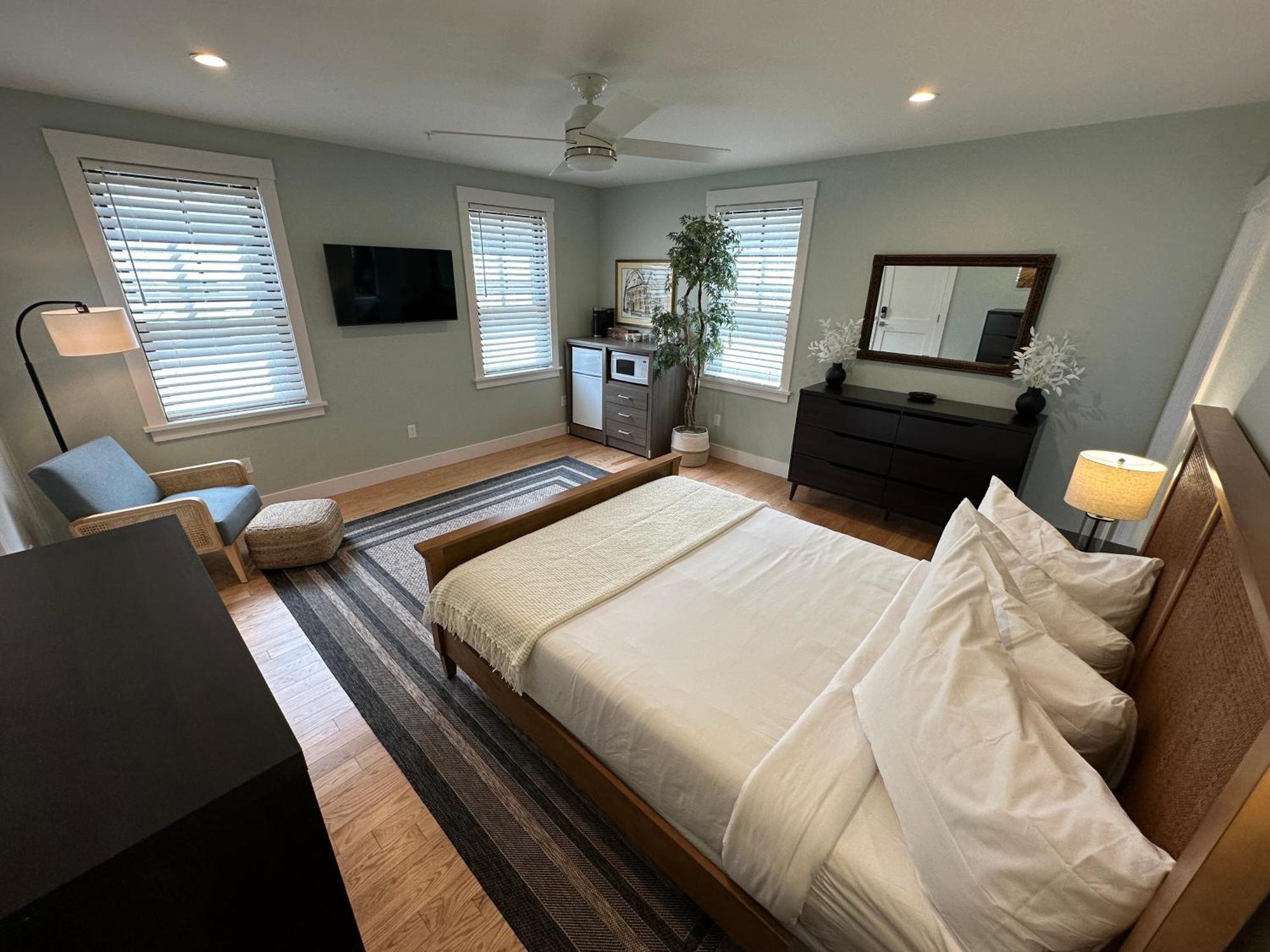 فيلا Prime Location! Renovated House! 6 Bed4 Bath نيوبورت المظهر الخارجي الصورة